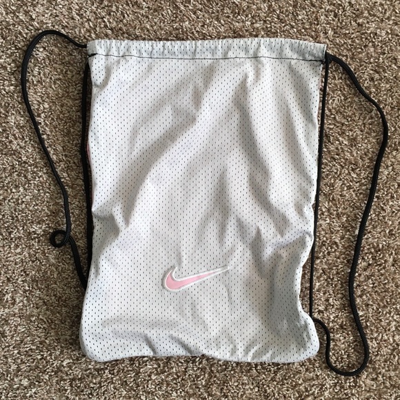 Nike Drawstring Book Bag - Picture 2 of 3